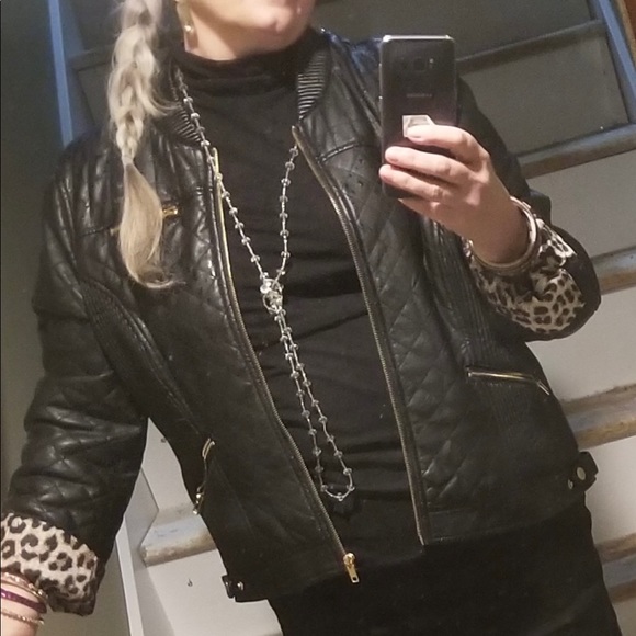 Black faux leather jacket…excellent casual jkt…roll up the sleeves!! - Picture 6 of 6